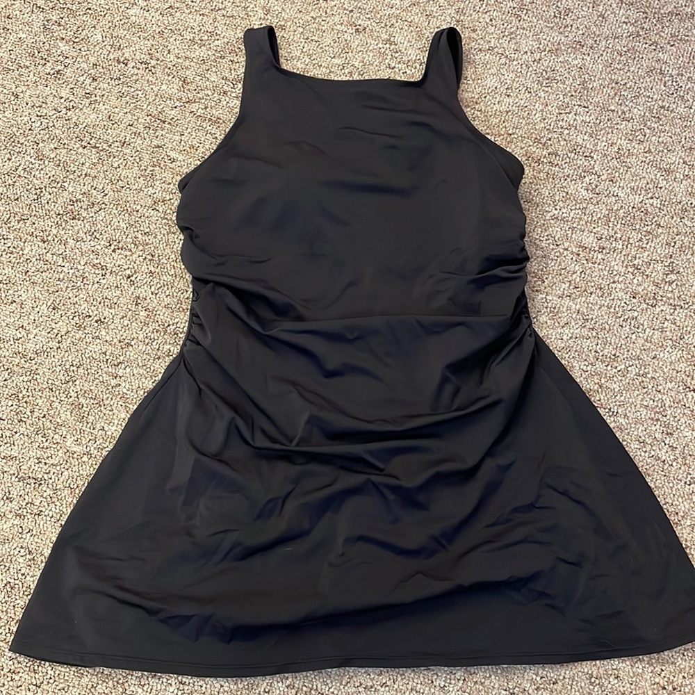 Jessica London ruched one piece swimsuit with skirt